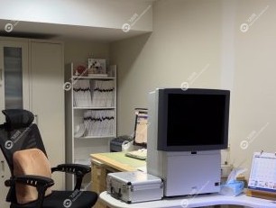 湖北武汉爱尔眼科近视手术价格一览表:全飞秒1.7W起,斜视手术8K起