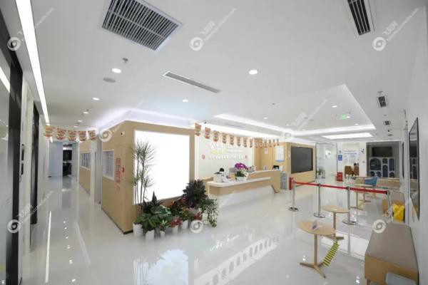北京泰康拜博口腔医院种植牙多少钱
