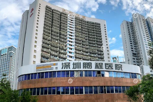 深圳鹏程刘冰隆鼻自然吗.jpg