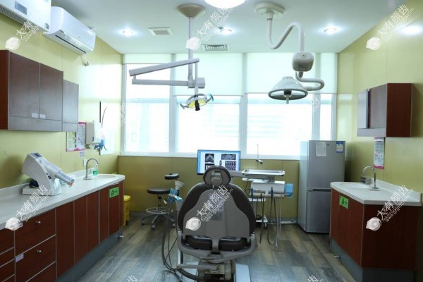 深圳爱康健口腔医院可以用<span style=