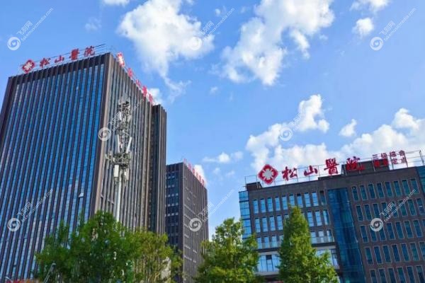 重庆松山整形医院双颚整形怎么样?四级资质+肖林医生团队,术后自然不翻车!