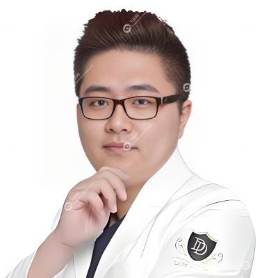 董伟鹏