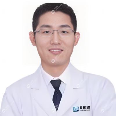 程建华