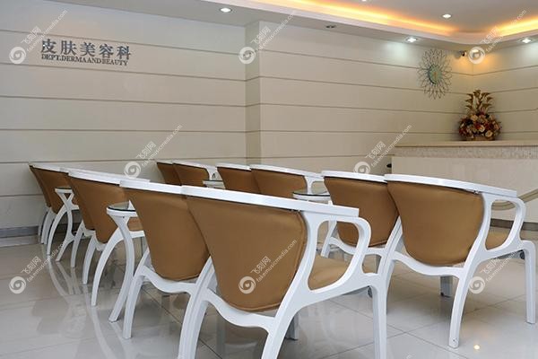 深圳鼻修复医生排行.jpg