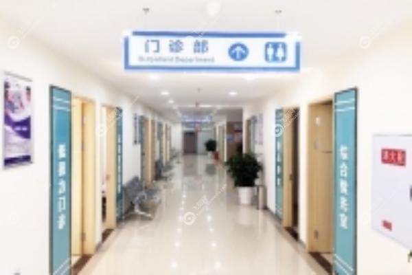 重庆华厦眼科医院哪个医生手术好？汪红/赵小黎等医生技术介绍(附挂号预约）3