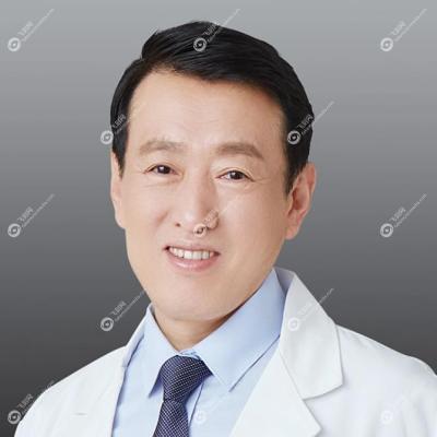李明