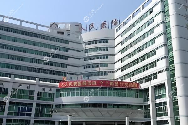 深圳何赤东双眼皮技术怎么样.jpg