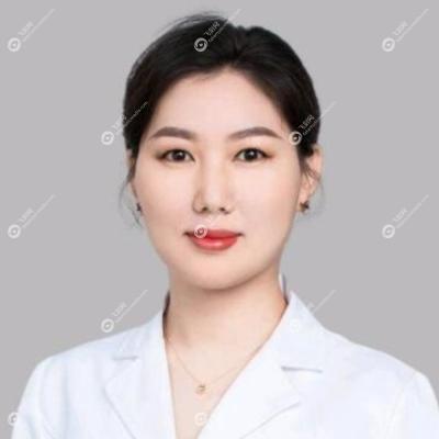 李莉