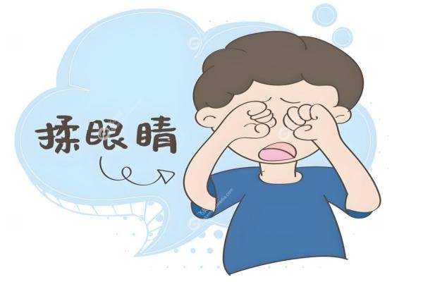 近视400度能报定向士官吗？裸眼视力是硬伤！手术通关可行但有条件！2