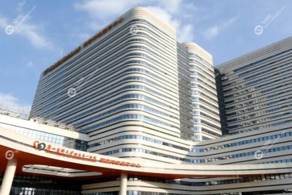 广州医科大学附 属第 一医院口腔科怎么样.jpg