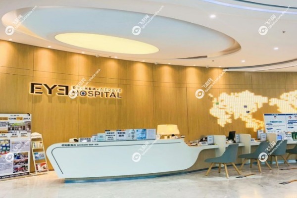 沈阳眼科张劲松医生在哪坐诊3.jpg 沈阳眼科张劲松医生在哪坐诊3.jpg