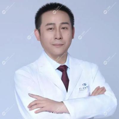 戴鸿斌
