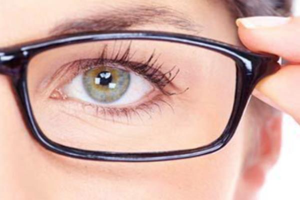 西安凌渡眼科医院评价如何？真实患者分享，治疗效果和服务质量全面解析！